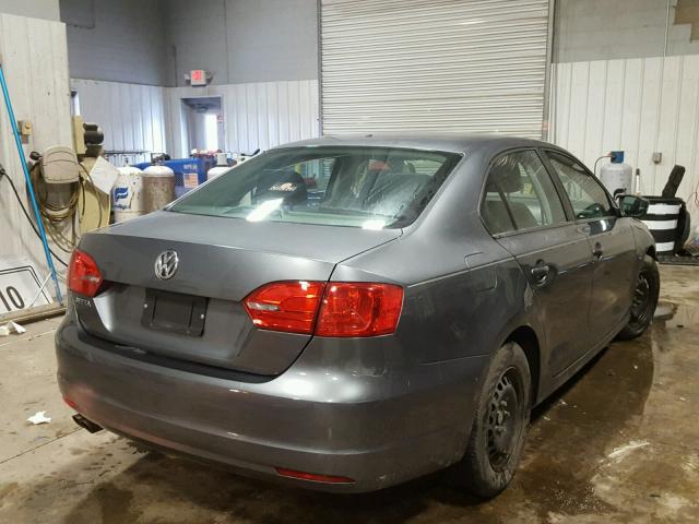 3VW2K7AJ3DM236659 - 2013 VOLKSWAGEN JETTA BASE 灰色 照片 4