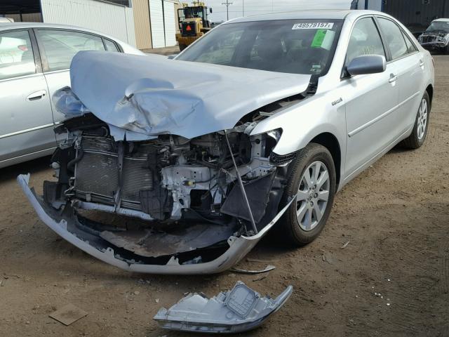 JTNBB46K573028500 - 2007 TOYOTA CAMRY NEW SILVER photo 2