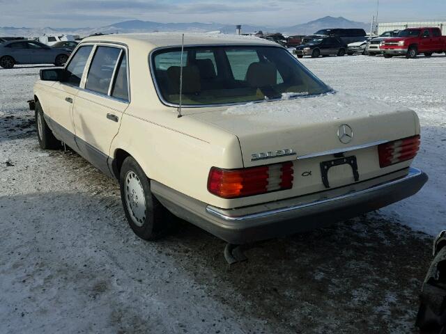 WDBCA25D4JA375448 - 1988 MERCEDES-BENZ 300 SEL BROWN photo 3