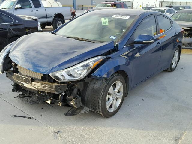 KMHDH4AE4GU547766 - 2016 HYUNDAI ELANTRA SE BLUE photo 2