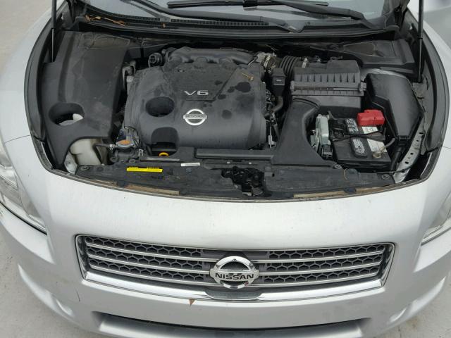 1N4AA5AP9AC804099 - 2010 NISSAN MAXIMA S SILVER photo 7