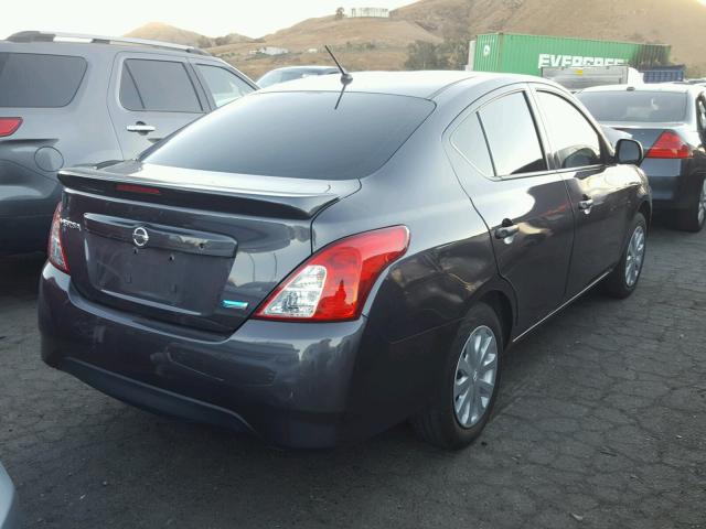 3N1CN7APXFL847691 - 2015 NISSAN VERSA S CHARCOAL photo 4