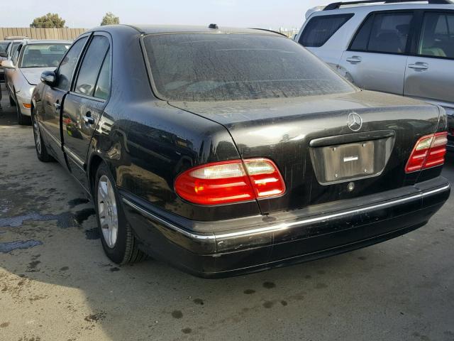 WDBJF65J41B167005 - 2001 MERCEDES-BENZ E 320 BLACK photo 3