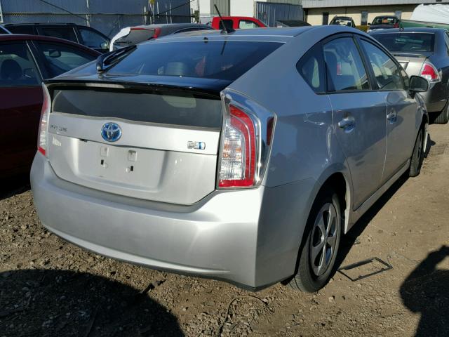 JTDKN3DU5F0436893 - 2015 TOYOTA PRIUS SILVER photo 4