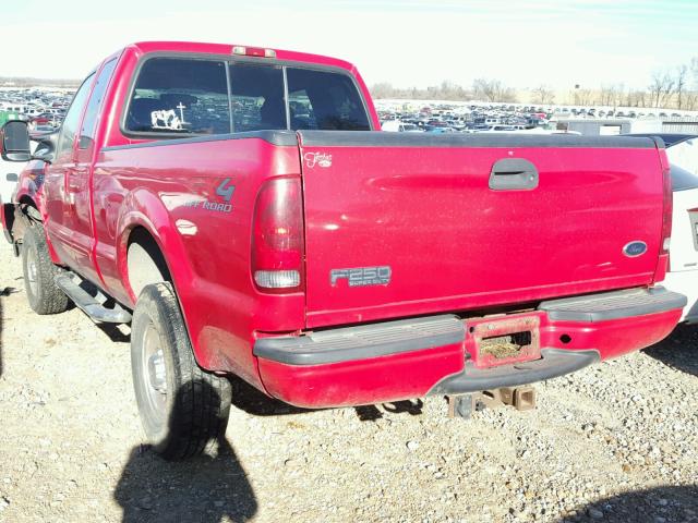 1FTNX21L23EC68769 - 2003 FORD F250 SUPER RED photo 3