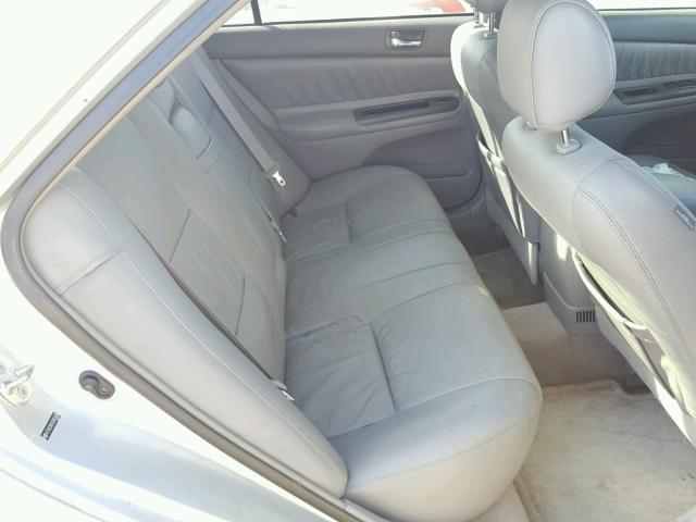 4T1BE30K15U092406 - 2005 TOYOTA CAMRY LE ნაცრისფერი ფოტო 6