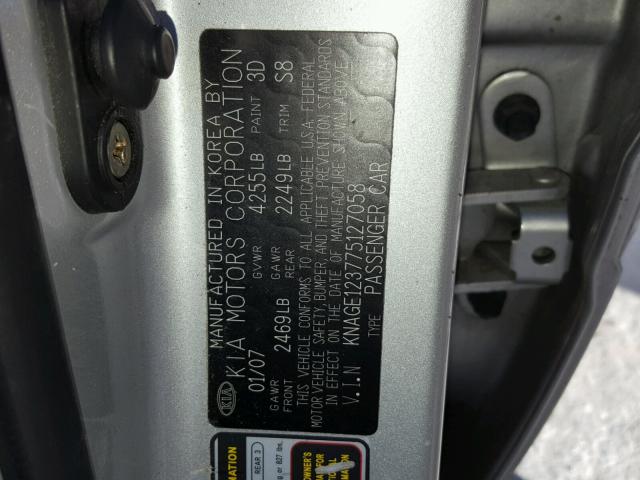 KNAGE123775127058 - 2007 KIA OPTIMA LX SILVER photo 10