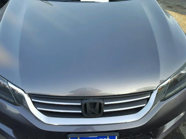 1HGCR2F36EA004086 - 2014 HONDA ACCORD LX GRAY photo 7