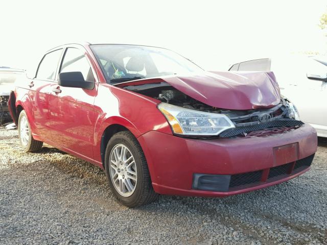 1FAHP3FN2AW296873 - 2010 FORD FOCUS SE RED photo 1