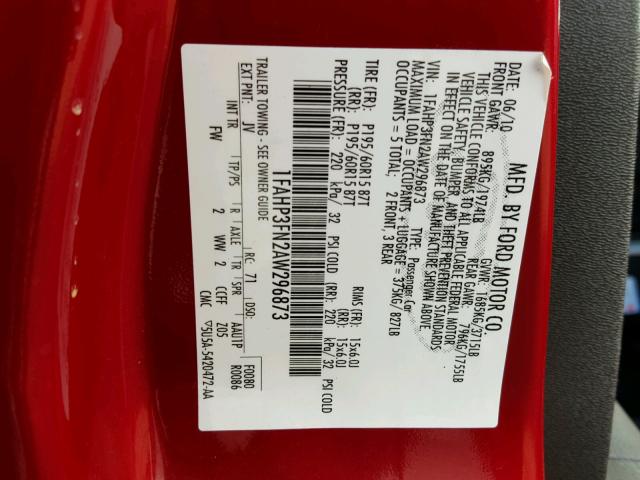 1FAHP3FN2AW296873 - 2010 FORD FOCUS SE RED photo 10