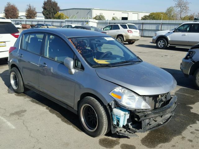 3N1BC1CP8CK810409 - 2012 NISSAN VERSA S GRAY photo 1