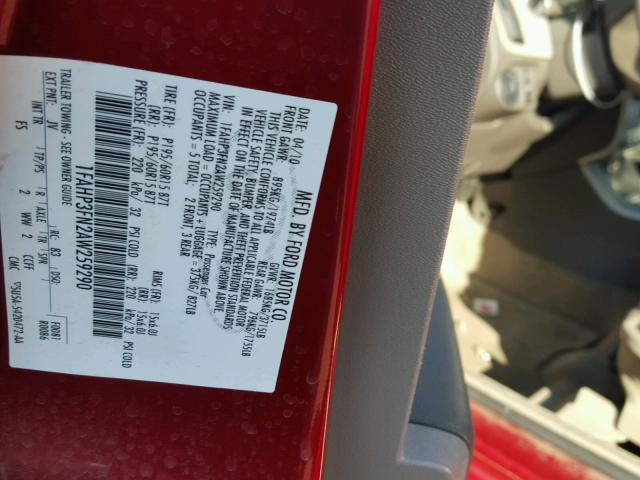 1FAHP3FN2AW259290 - 2010 FORD FOCUS SE RED photo 10