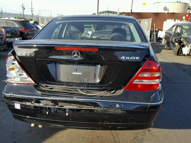 WDBRF92H77F889379 - 2007 MERCEDES-BENZ C 280 4MAT BLACK photo 9