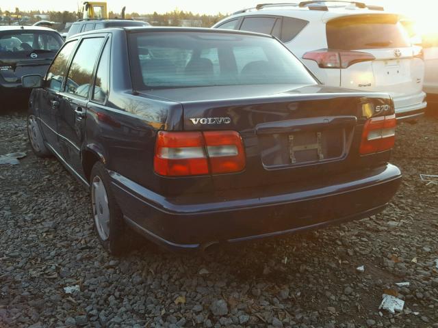 YV1LS5575W1522954 - 1998 VOLVO S70 BLUE photo 3