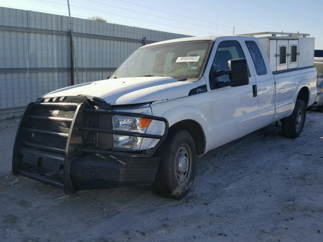 1FT7X2A64CEC31550 - 2012 FORD F250 SUPER WHITE photo 2