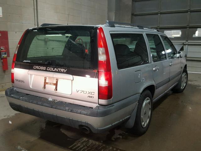 YV1LZ56D6Y2648317 - 2000 VOLVO V70 XC SILVER photo 4