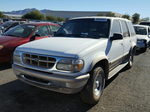 1FMZU35P4WZA74878 - 1998 FORD EXPLORER WHITE photo 2