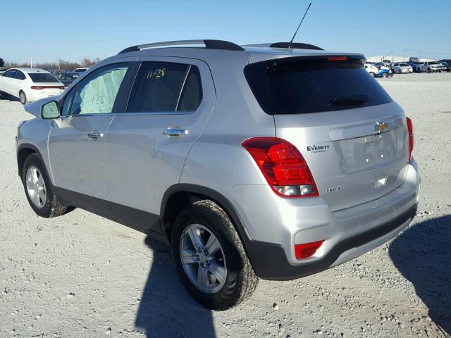 KL7CJLSB2HB163093 - 2017 CHEVROLET TRAX 1LT SILVER photo 3