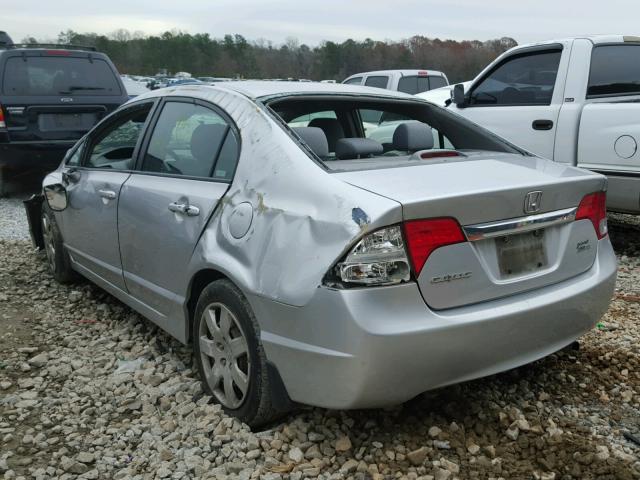 19XFA16519E027812 - 2009 HONDA CIVIC LX SILVER photo 3