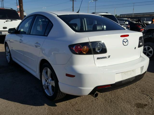 JM1BK323341167240 - 2004 MAZDA 3 S WHITE photo 3