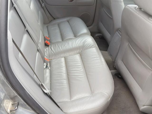 WVWYH63B53E142265 - 2003 VOLKSWAGEN PASSAT GLX 绿色 照片 6