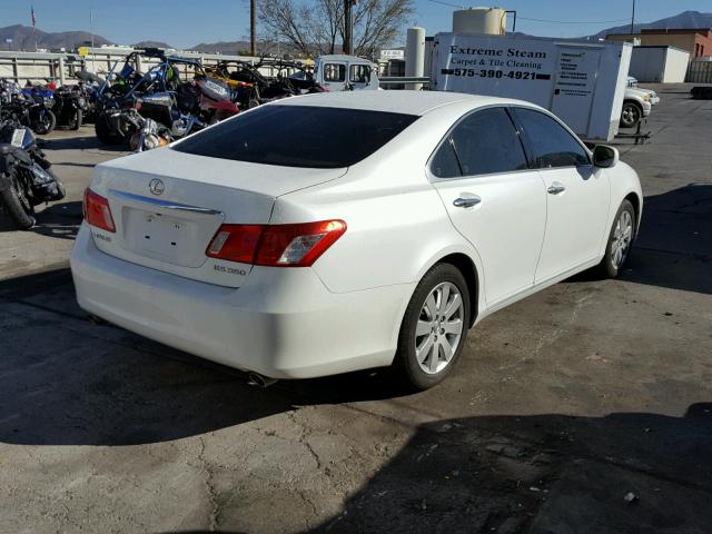 JTHBJ46G472123976 - 2007 LEXUS ES 350 WHITE photo 4