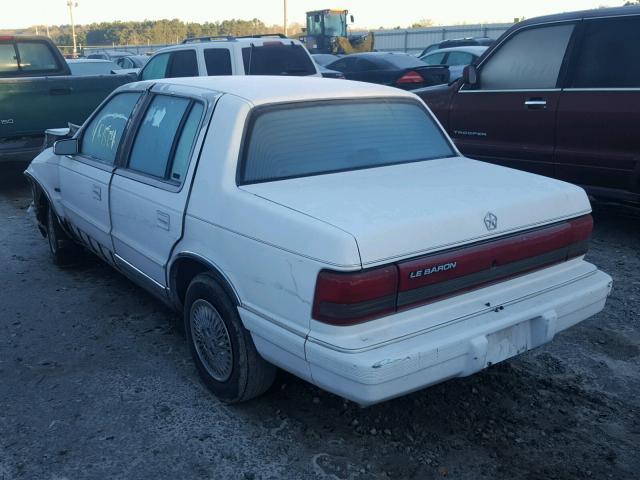 1C3AA3639RF151972 - 1994 CHRYSLER LEBARON LE WHITE photo 3