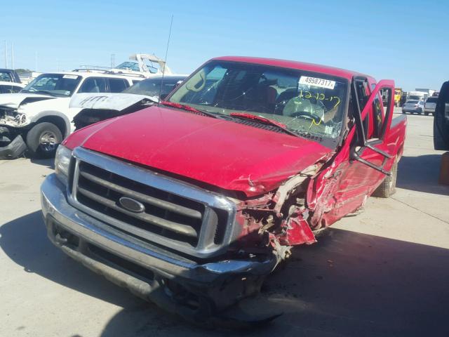 1FTNX20F5YEE20563 - 2000 FORD F250 SUPER RED photo 2