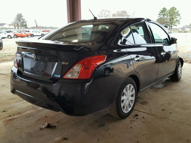 3N1CN7AP4GL822657 - 2016 NISSAN VERSA S BLACK photo 4