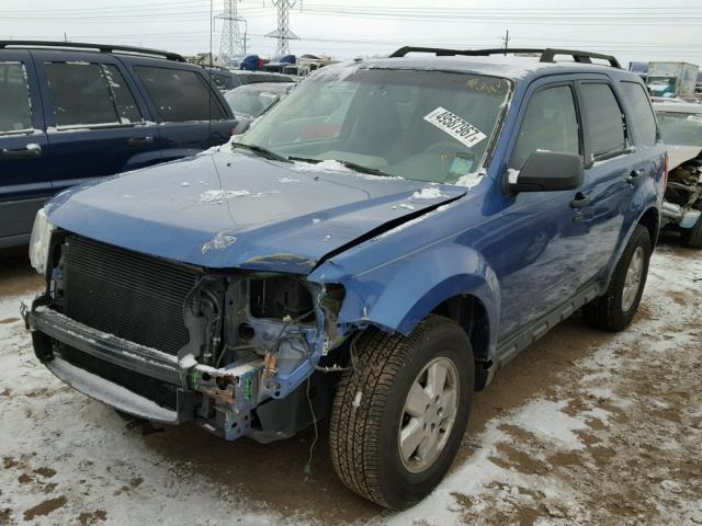 1FMCU03709KD07790 - 2009 FORD ESCAPE XLT BLUE photo 2