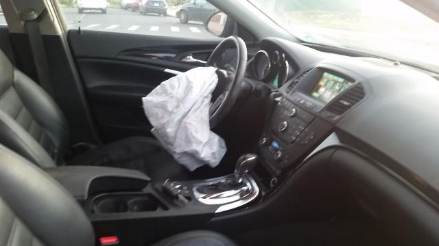 2G4GV5GV8C9176153 - 2012 BUICK REGAL GS BLACK photo 5