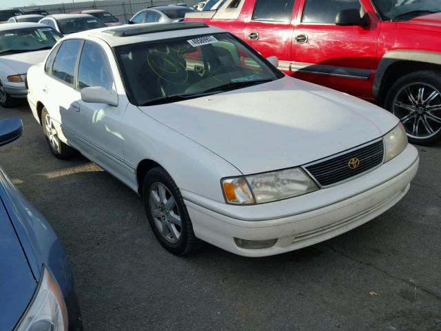 4T1BF18B7WU255888 - 1998 TOYOTA AVALON XL WHITE photo 1