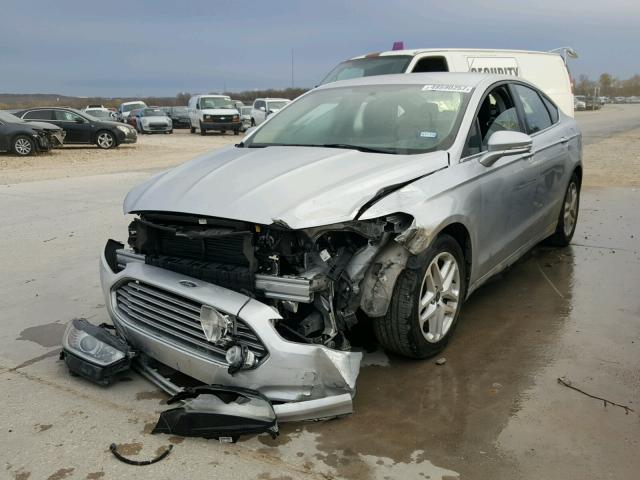 3FA6P0H75ER113527 - 2014 FORD FUSION SE SILVER photo 2