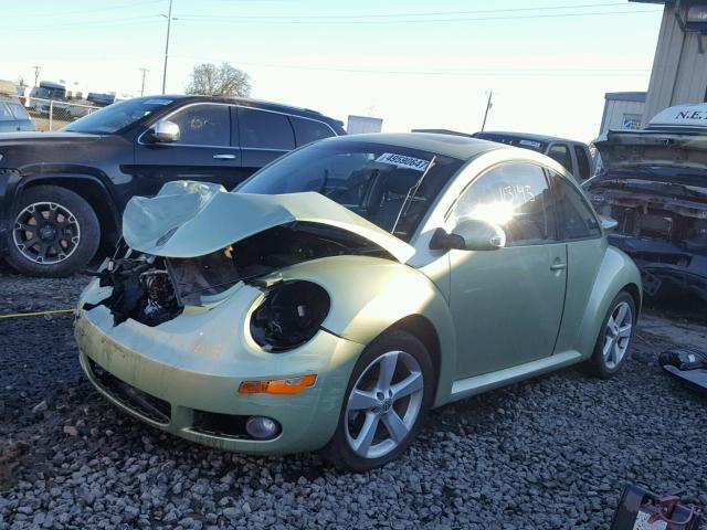 3VWSR31CX6M408744 - 2006 VOLKSWAGEN NEW BEETLE GREEN photo 2