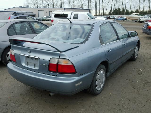 1HGCD5634TA058998 - 1996 HONDA ACCORD LX GREEN photo 4