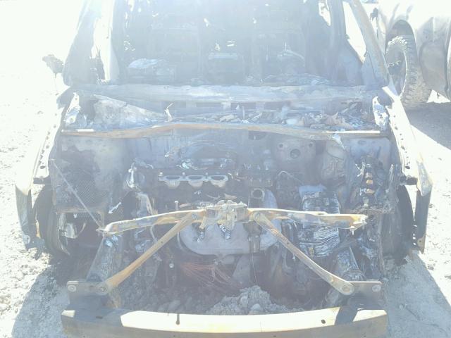 2D4RN5D15AR408819 - 2010 DODGE GRAND CARA WHITE photo 7