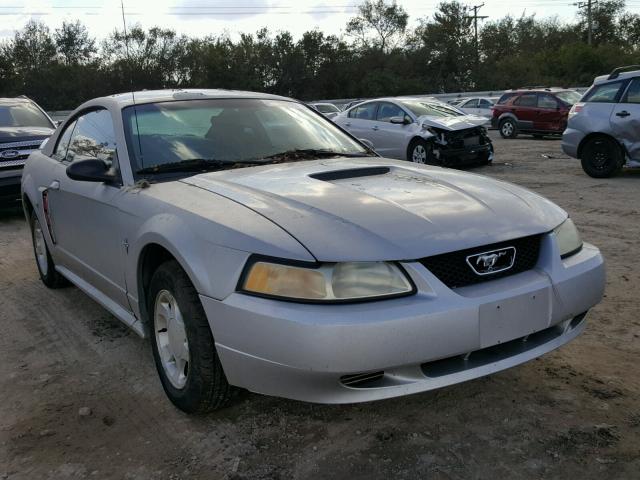 1FAFP4040YF241927 - 2000 FORD MUSTANG SILVER photo 1