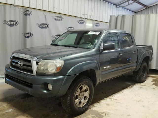 3TMJU4GN4AM093962 - 2010 TOYOTA TACOMA DOU GREEN photo 2