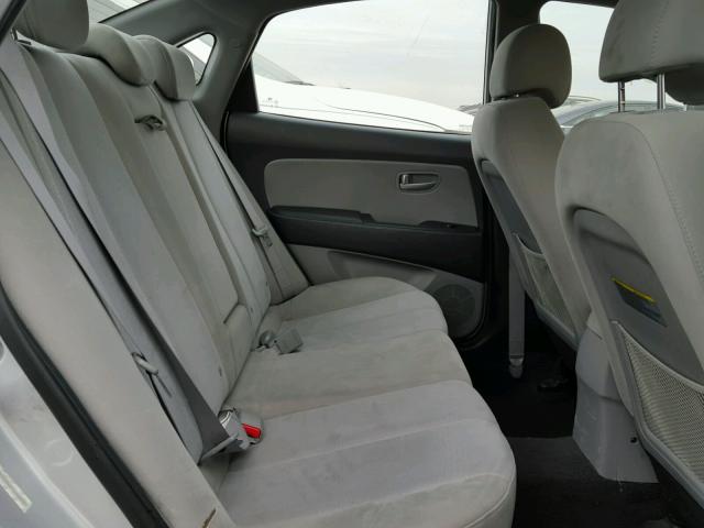 KMHDU46DX9U806307 - 2009 HYUNDAI ELANTRA GL SILVER photo 6