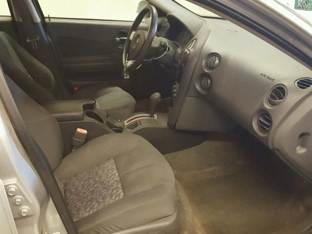2G2WP522841120970 - 2004 PONTIAC GRAND PRIX ვერცხლისფერი ფოტო 5