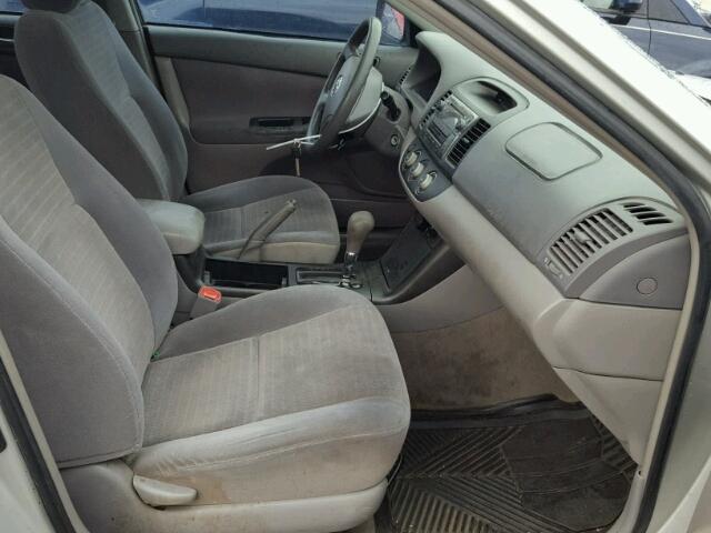 4T1BE32K86U138019 - 2006 TOYOTA CAMRY LE ვერცხლისფერი ფოტო 5