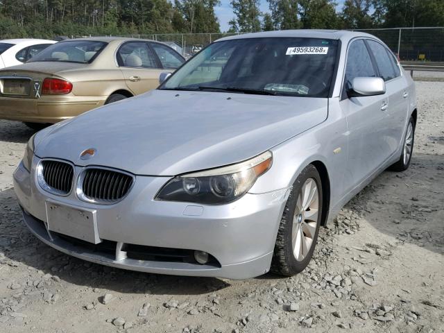 WBANB33555CN68031 - 2005 BMW 545 I SILVER photo 2