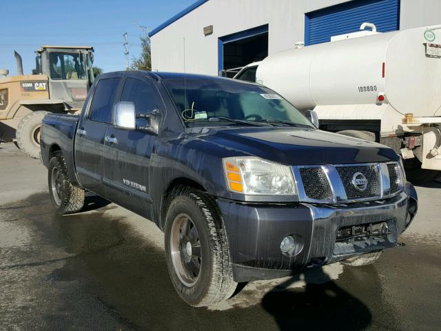 1N6AA07A25N500555 - 2005 NISSAN TITAN XE CHARCOAL photo 1