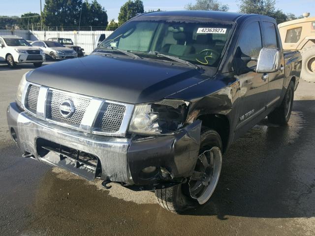 1N6AA07A25N500555 - 2005 NISSAN TITAN XE CHARCOAL photo 2