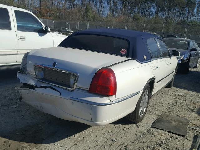 1LNHM83W43Y636363 - 2003 LINCOLN TOWN CAR C WHITE photo 4