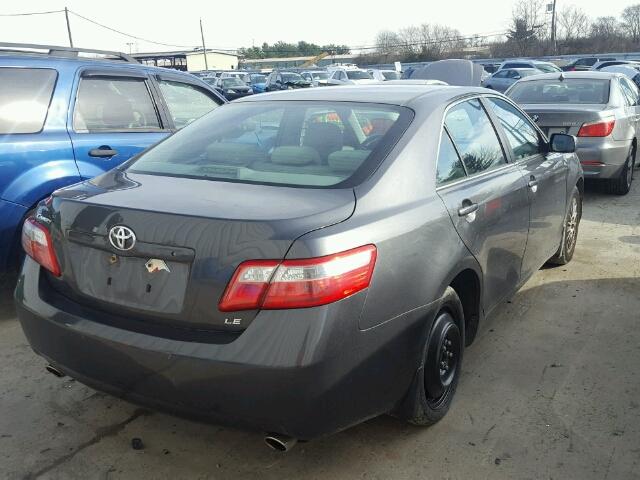 4T1BK46K08U066969 - 2008 TOYOTA CAMRY LE CHARCOAL photo 4