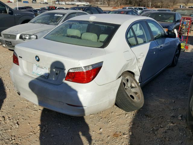 WBANU53518CT00894 - 2008 BMW 528 I WHITE photo 4