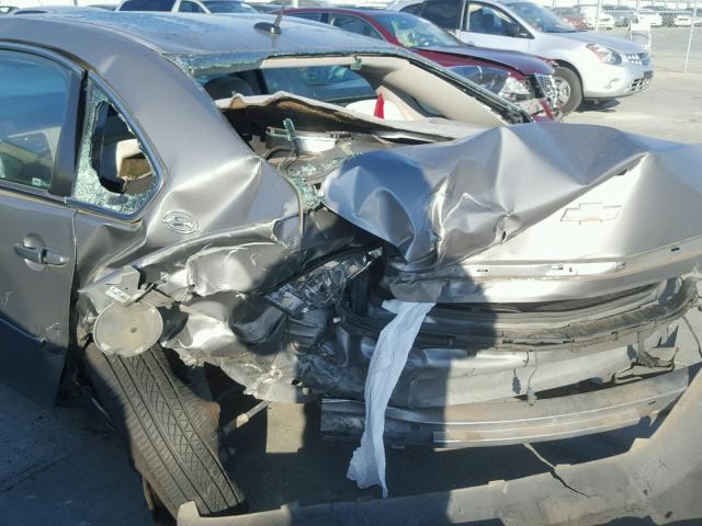 2G1WB58K569257198 - 2006 CHEVROLET IMPALA LS GRAY photo 9