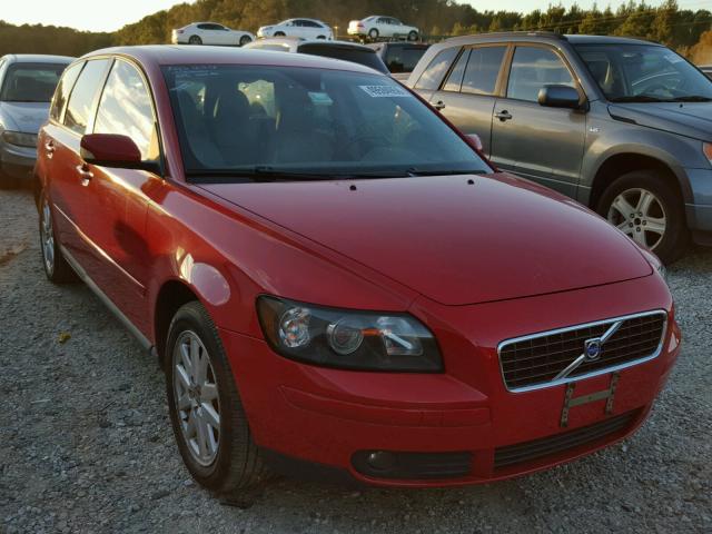 YV1MW682562188014 - 2006 VOLVO V50 T5 RED photo 1