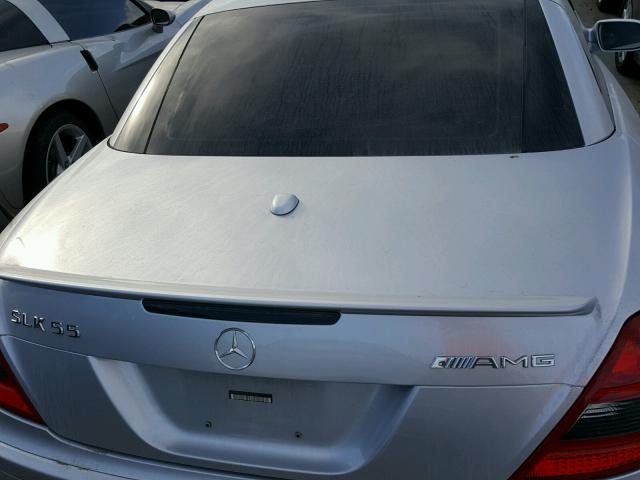 WDBWK73F57F135932 - 2007 MERCEDES-BENZ SLK 55 AMG SILVER photo 6